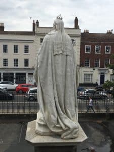 Queen Victoria Statue Steam Cleaned with Doff machine - back after cleaning