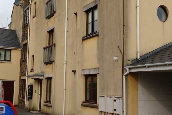Chandlers Yard building before cleaning