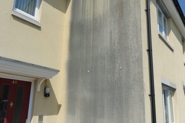 Front of k-rend property before cleaning